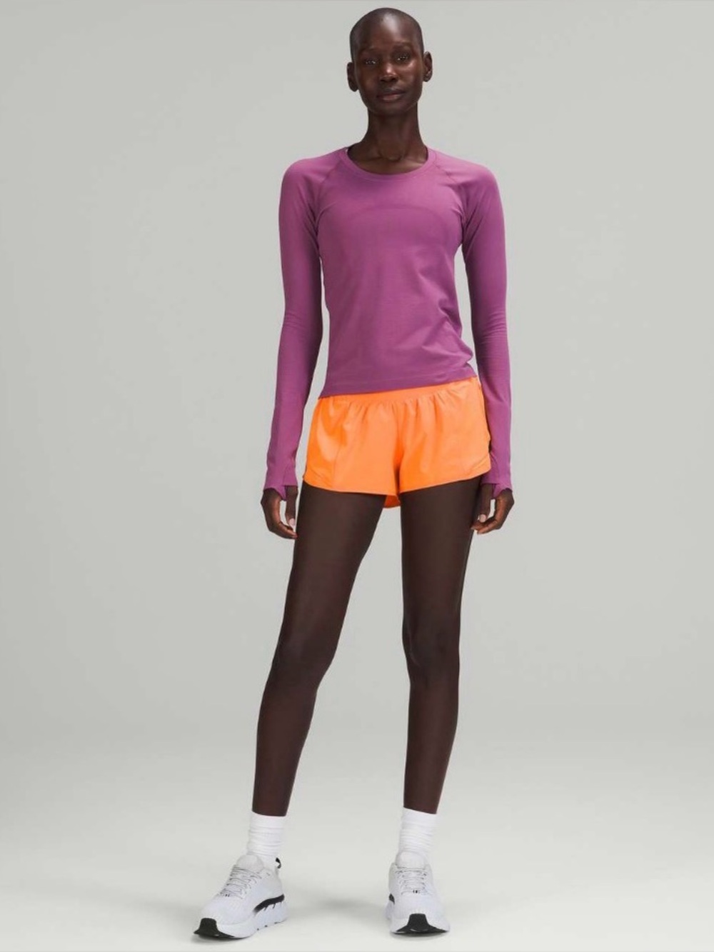 Lululemon Hotty Hot Low-Rise Lined Short 2.5"